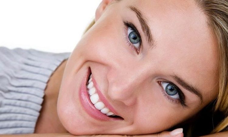 معایب و عوارض انواع روش های اصلاح لبخند چیست؟ | بهترین دندانپزشک زیبایی اصفهان