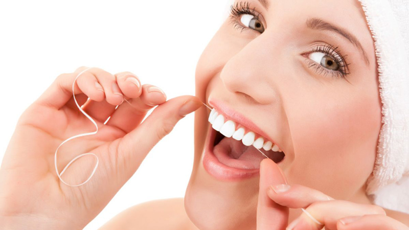 Causes et complications de la gingivite | Le meilleur dentiste d'Ispahan