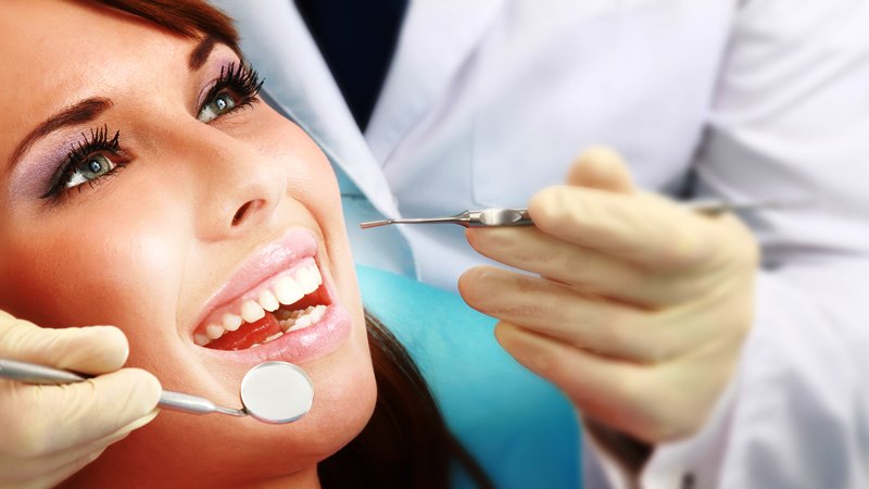 پاسخ به سوالات رایج درمورد سیلانت دندان | بهترین دندانپزشک اصفهان