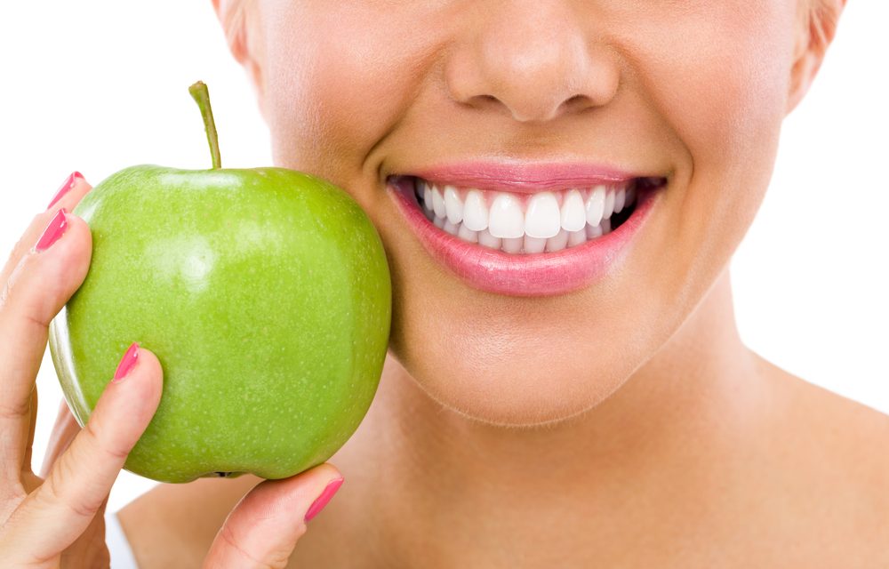 Effets de la nutrition sur la santé bucco-dentaire | Le meilleur dentiste d'Ispahan