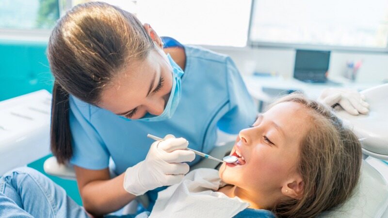 شایع ترین بیماری های دهان و دندان در کودکان چیست؟ | بهترین دندانپزشک اصفهان