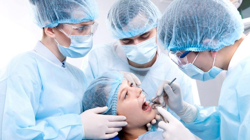 Answers to frequently asked questions about infected root canal surgery | The best implant in Isfahan