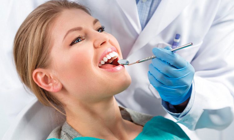 نصائح للعناية بشرائح الأسنان | افضل دكتور اسنان في اصفهان