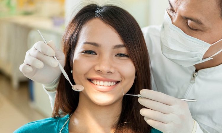 التحقيق في طرق الترميم المباشر للأسنان | أفضل جراح لثة في اصفهان
