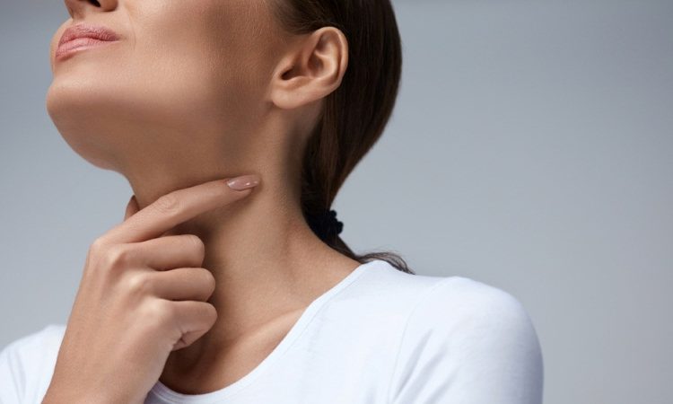 Common causes of sore tongue and sore throat | The best dentist in Isfahan