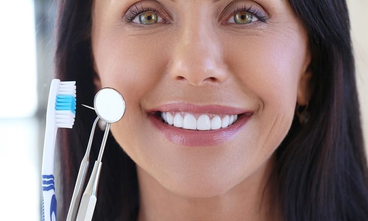 Dental composite whitening methods | The best implant in Isfahan