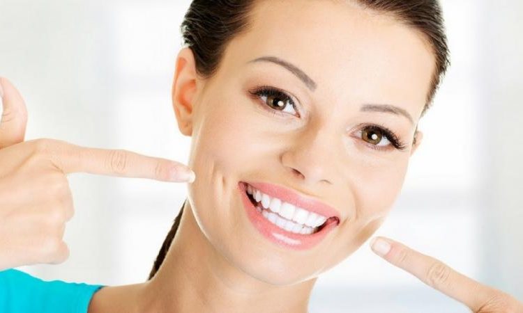 مشکلات روش های زیبایی دندان | بهترین ایمپلنت اصفهان