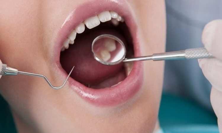 نقش آموزش بهداشت دهان در مدارس | بهترین دندانپزشک اصفهان-بهترین جراح لثه اصفهان-قیمت ایمپلنت دندان اصفهان| دکتر حسین برجیان